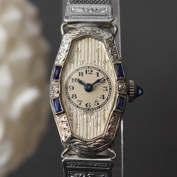 20s WARWICK Ladies Art Deco 18K Gold Sapphire/Diamonds Watch