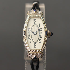 20s V&W Co. Ladies 18K Gold & Diamonds Art Deco Watch