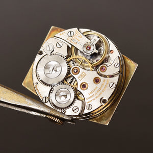1940 LONGINES Gents Classic Vintage Dress Watch