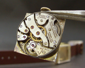 1948 IWC Schaffhausen 14K Gold Vintage Gents Watch