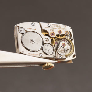 1943 LONGINES Gents 14K Solid Gold Vintage Dress Watch