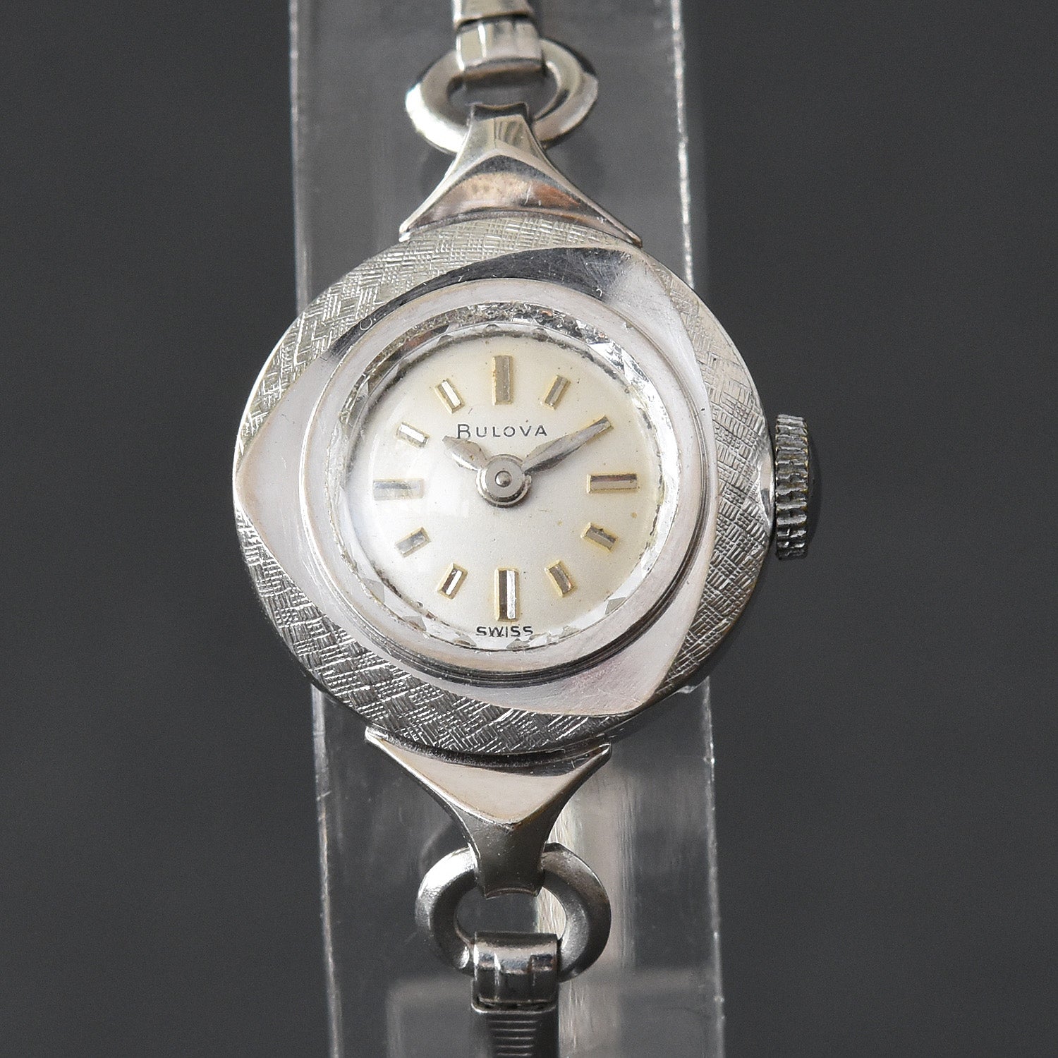 1963 BULOVA 'Dewdrop F' Ladies Swiss 10K Gold Cocktail Watch