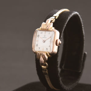 1949 OMEGA Vintage Cocktail Watch Ref. 3895/1