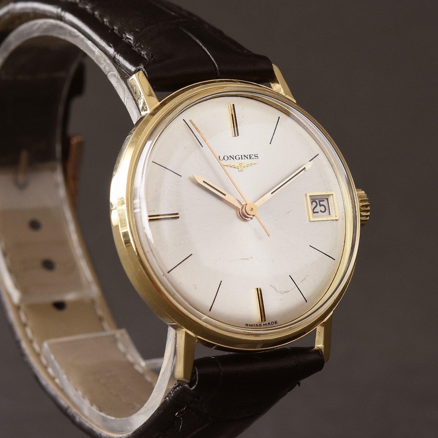 1967 LONGINES Date Vintage Swiss Gents 18K Gold Watch Ref. 8261