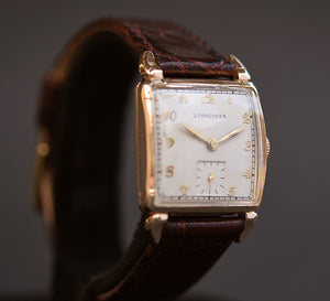 1948 LONGINES Gents 14K Solid Yellow Gold Dress Watch
