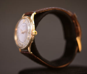 1952 LONGINES Gents 14K Solid Gold Sector Dial Watch