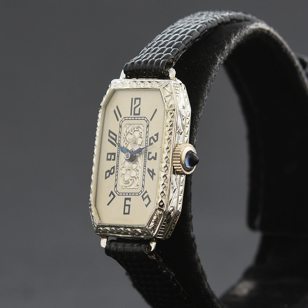 1923 NIVIA Ladies Octagon Art Deco 18K Gold Watch