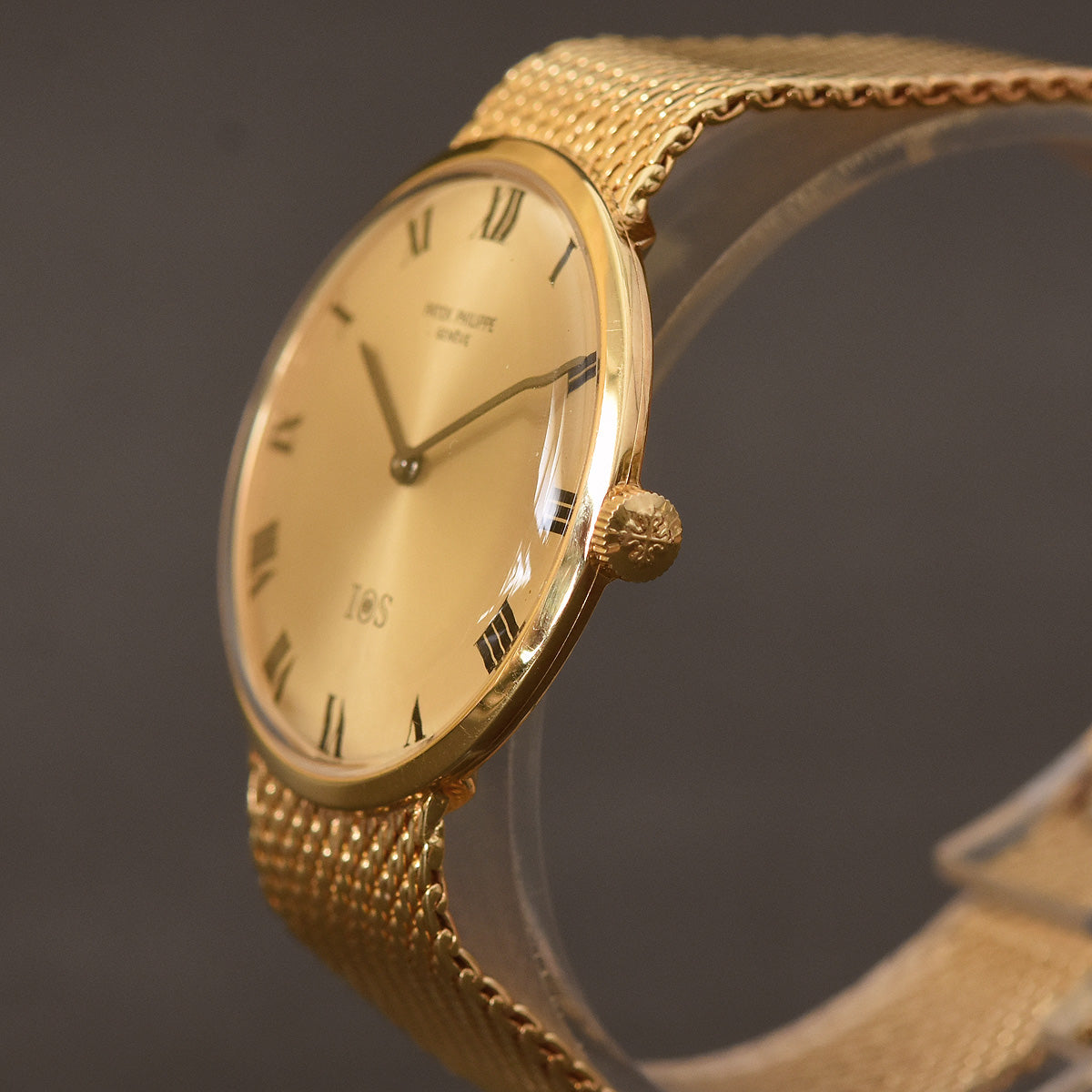 1970 PATEK PHILIPPE IOS Ref. 3562/1 Vintage Gents 18K Gold Dress Watch