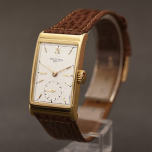 1944 PATEK PHILIPPE Ref. 1442 Gents 18K Vintage Watch