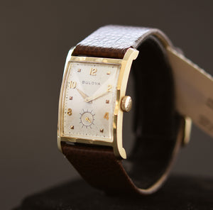 1950 BULOVA USA 14K Solid Gold Gents Vintage Watch