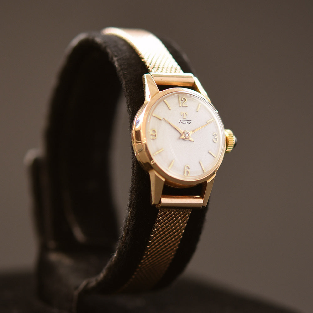 1953 TISSOT Ladies 18K Solid Gold Vintage Cocktail Watch